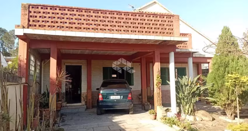 Casa a venda de 3 dormitórios com suíte,à venda no dom antônio reis, santa maria