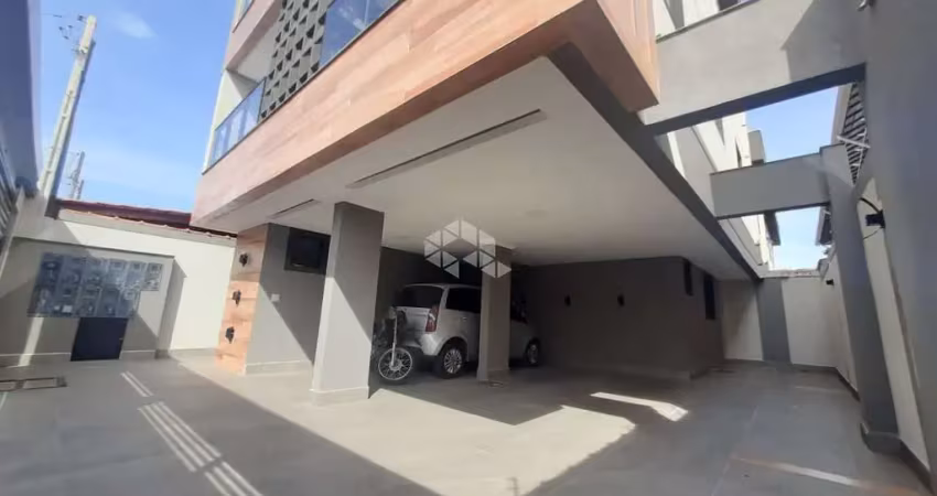 Sobrado duplex sacada gourmet frente rua a venda em vila mirim,  praia grande com 2 quartos e 1 vaga