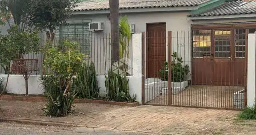 Casa com 2 quartos à venda na Rua Bauru, 724, Parque da Matriz, Cachoeirinha