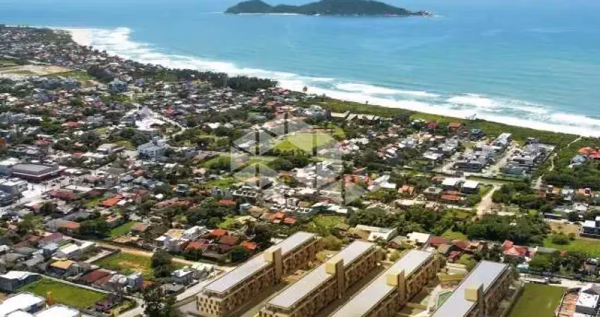 Apartamento 2 dormitórios, 1 suíte, 1 vaga em condomínio-clube - morro das pedras, florianópolis