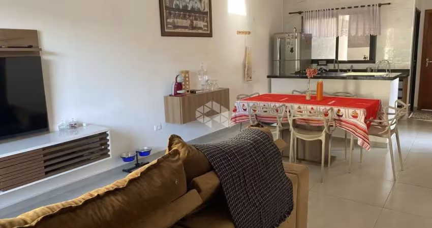 Linda casa, 3 quartos, área gourmet, 175m² de terreno, para vender por r$ 620.000 mil reais!