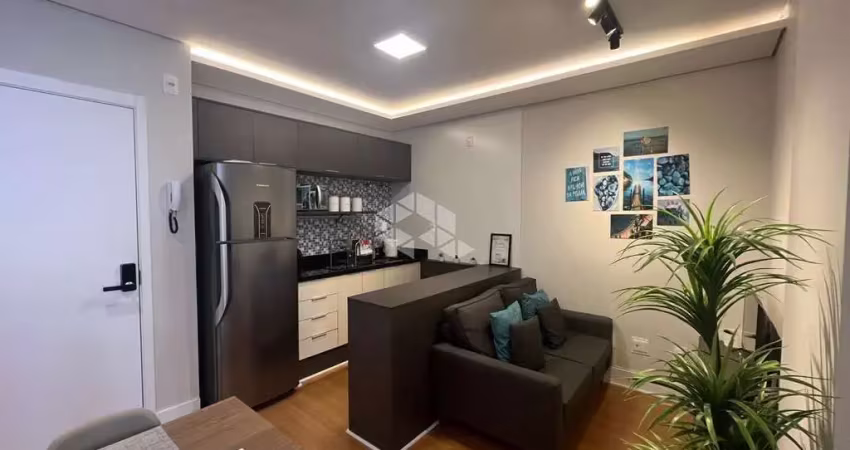 Studio mobiliado com infraestrutura completa na trindade florianópolis