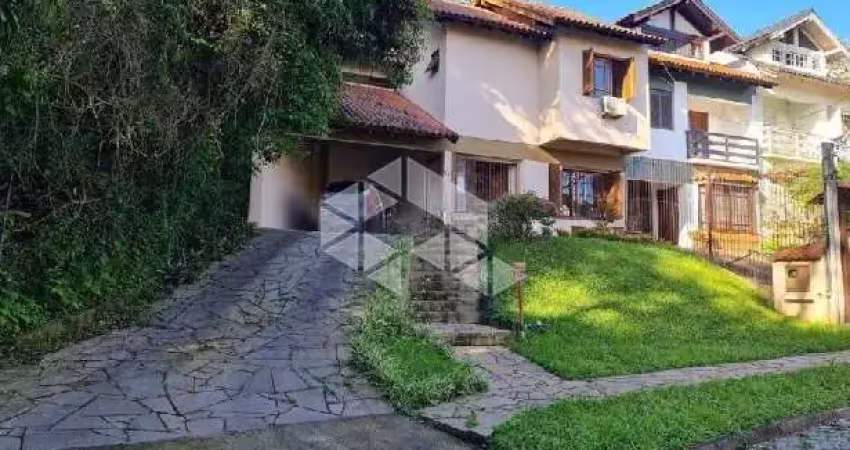 Casa com 3 quartos à venda na Rua Edgar Luiz Schneider, 12, Jardim Isabel, Porto Alegre