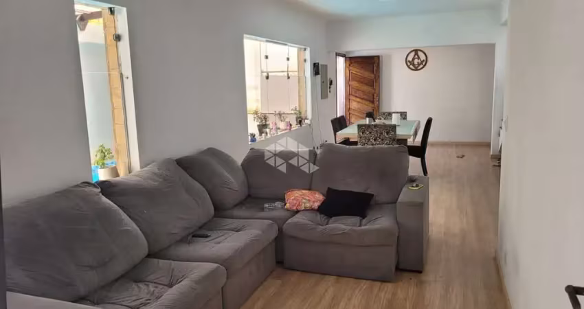 Sobrado no jardim guapira com 5 dormitórios e 2 vagas.