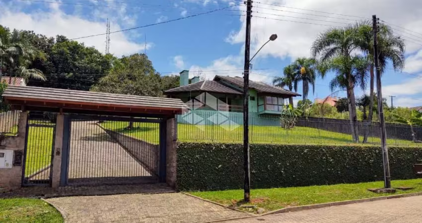 Casa com 3 dormitórios (1 suíte), linda vista panorâmica para o vale dos sinos e ivoti.