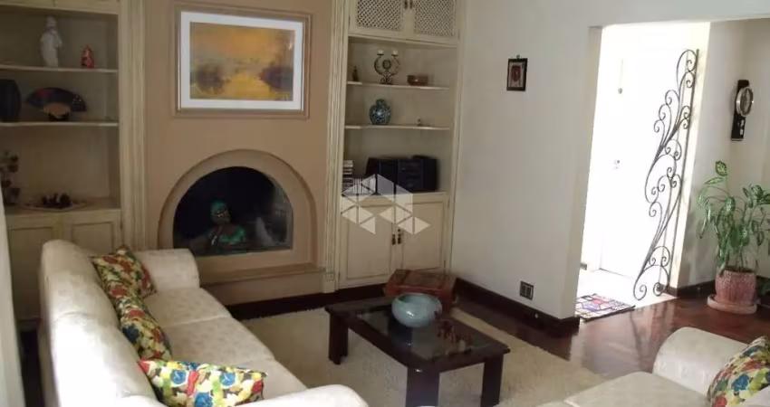 Casa a venda 03 quartos com 02 vagas -tristeza- porto alegre