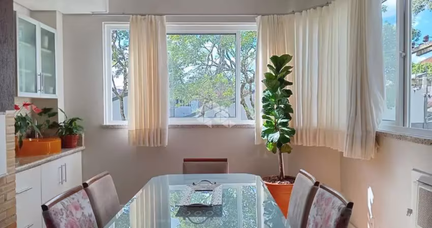 Apartamento c/ 2 dormitórios, semimobiliado ,sacada ,churrasqueira, vista ,elevador, portaria, centro de nh