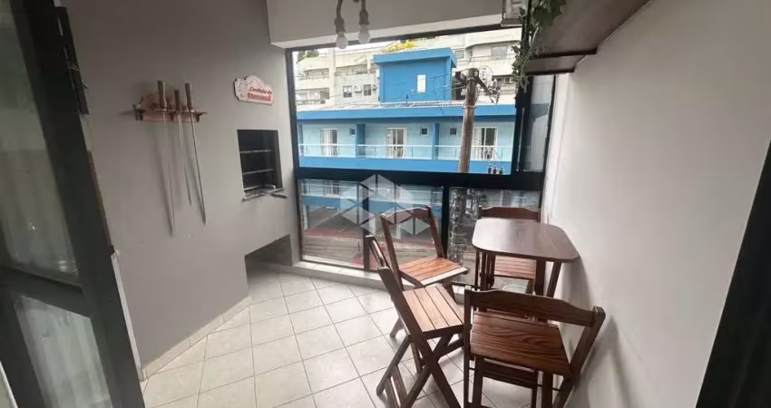 Apartamento tres dormitórios sendo uma suíte em bombas- bombinhas- sc