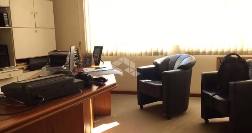 Sala / conjunto comercial no melhor ponto do centro e vista lindissima do guaíba