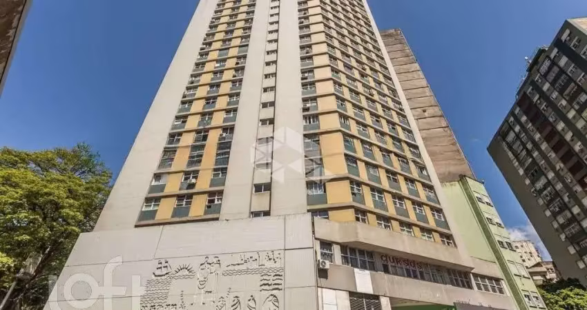 Kitnet / Stúdio à venda na Avenida Senador Salgado Filho, 359, Centro Histórico, Porto Alegre