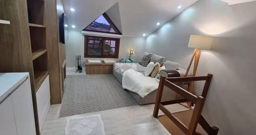 Casa em condomínio semi mobiliado no bairro camaquã