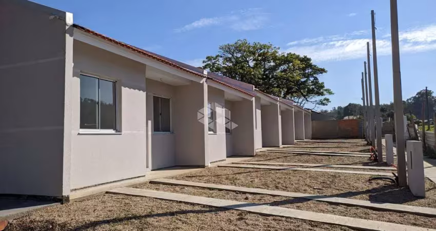 Casa 2 dormitórios - prox ao mercado menger - bairro ipiranga