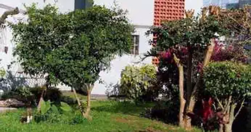 Apartamento reformado de 2 quartos no bairro santa terreza próximo a orla do guaiba