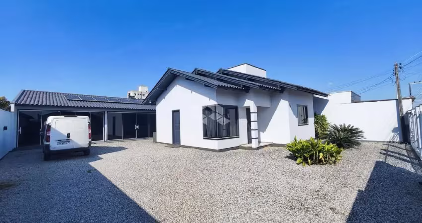 Casa com 2 quartos à venda na Alinor Furtado, 306, Joaia, Tijucas