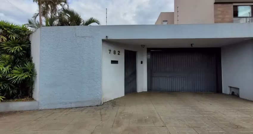Casa com 2 quartos para alugar na Rua Sérgio Djalma de Hollanda, 782, Parque São Paulo, Cascavel
