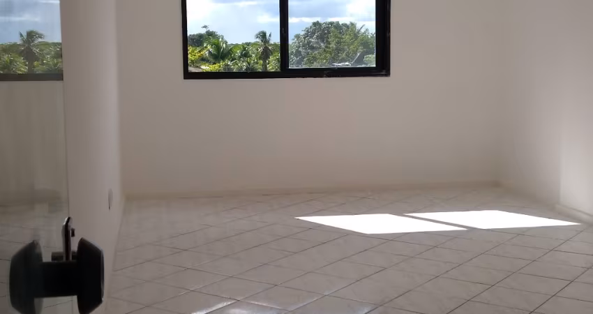 Sala comercial à venda Estrada do Coco com 25m