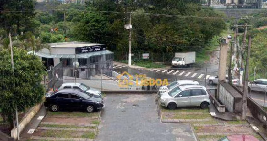 Apartamento com 2 dormitórios à venda, 66 m² por R$ 200.000 - Parque São Rafael - São Paulo/SP