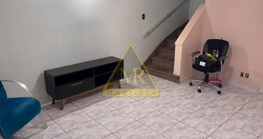 Casa com 2 quartos para alugar na Avenida Itacira, --, Planalto Paulista, São Paulo
