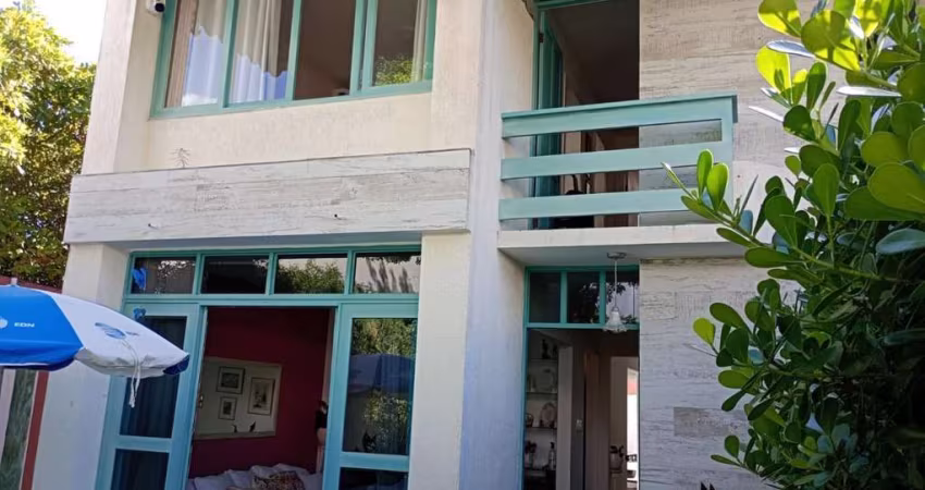 Casa para Venda em Salvador, Itapuã, 2 dormitórios, 1 suíte, 3 banheiros, 2 vagas