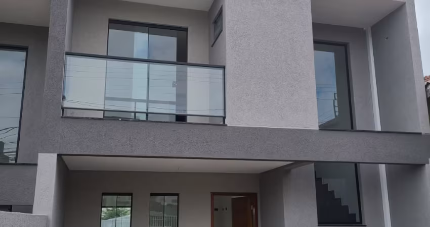 SOBRADO  02 QTOS, 01 SUITE
