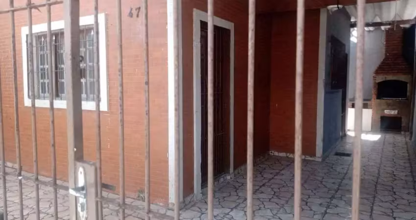 Casa com 1 dormitório para alugar, 55 m² por r$ 1.800,00/mês - balneário pires - praia grande/sp