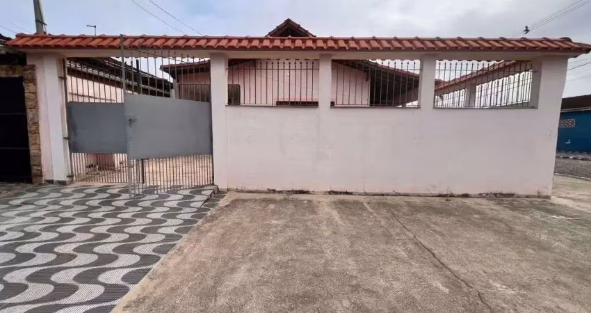 Casa com 2 quartos à venda na Avenida Professor Daijiro Matsuda, Balneário Pires, Praia Grande