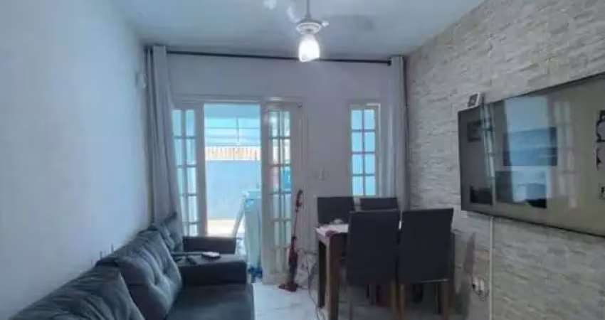 Casa com 2 quartos à venda na Rua Lindaura dos Santos Aguiar, Jardim Imperador, Praia Grande