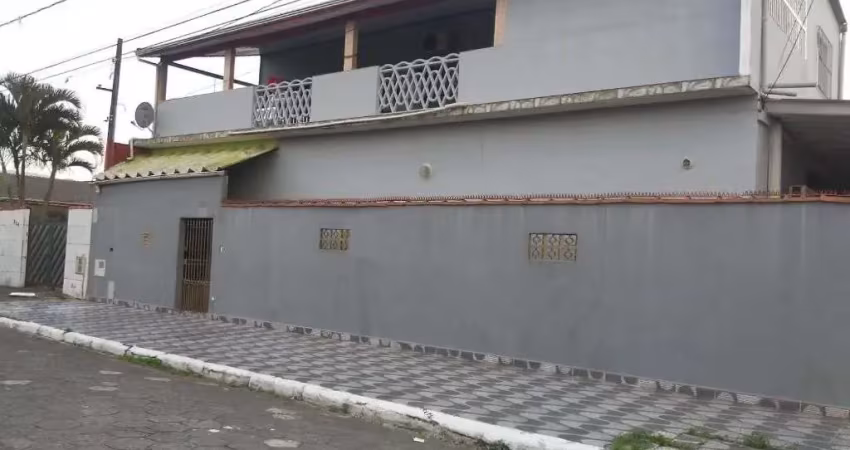 Sobrado com 4 dormitórios à venda, 262 m² por r$ 470.000,00 - maracanã - praia grande/sp