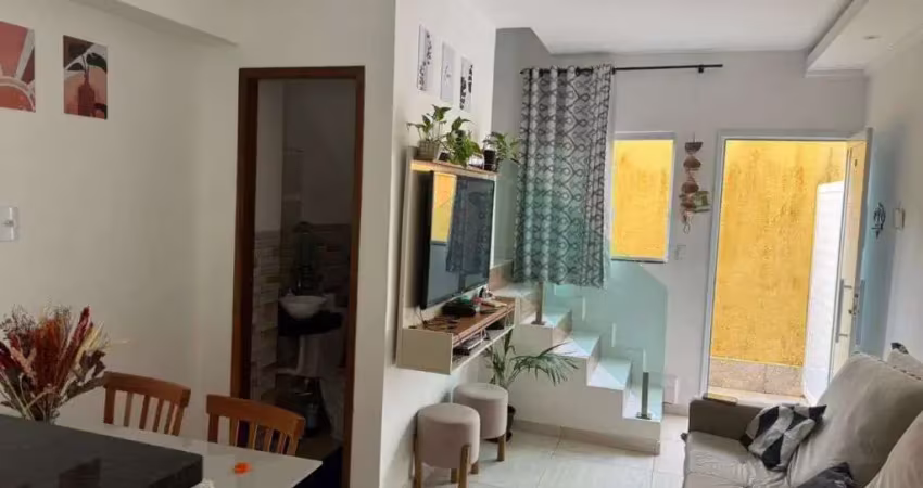 Sobrado com 2 quartos à venda, 58 m² por r$ 315.000 - maracanã - praia grande/sp