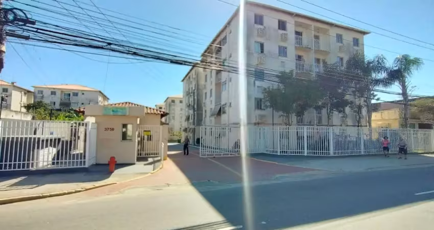 Apartamento west residencial, vai andando para west shopping, o imóvel possui 2 quartos, varanda, vaga de garagem na escritura, localização privilegiada