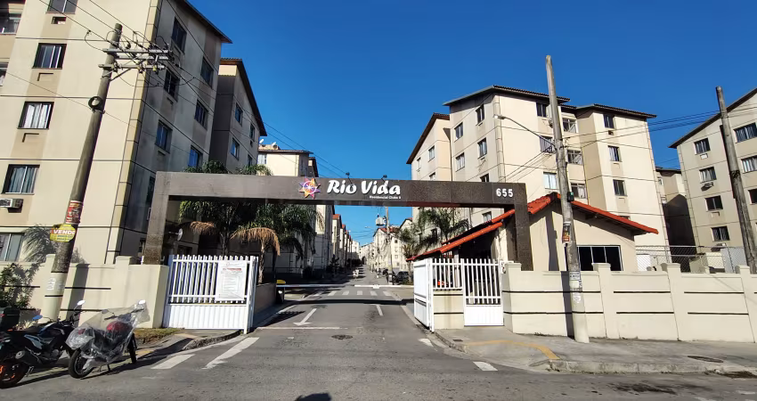 Apartamento 2 quartos, sol da manhã, vaga de garagem farto comércio