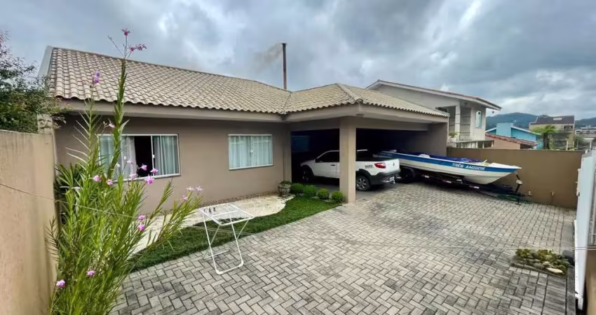 Casa Residencial com 2 quartos  à venda, 150.00 m2 por R$795000.00  - Centro - Colombo/PR