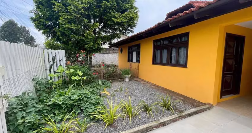 Casa residencial com 3 quartos  à venda, 225.00 m2 por r$550000.00  - roca grande - colombo/pr