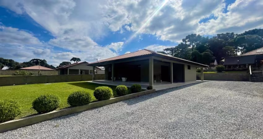 Chácara à venda, 220.00 m2 por R$2700000.00  - Santa Gema - Colombo/PR