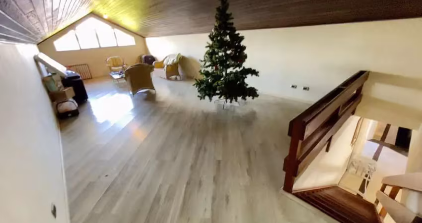 Casa residencial com 3 quartos  à venda, 380.00 m2 por r$3990000.00  - butiatumirim - colombo/pr