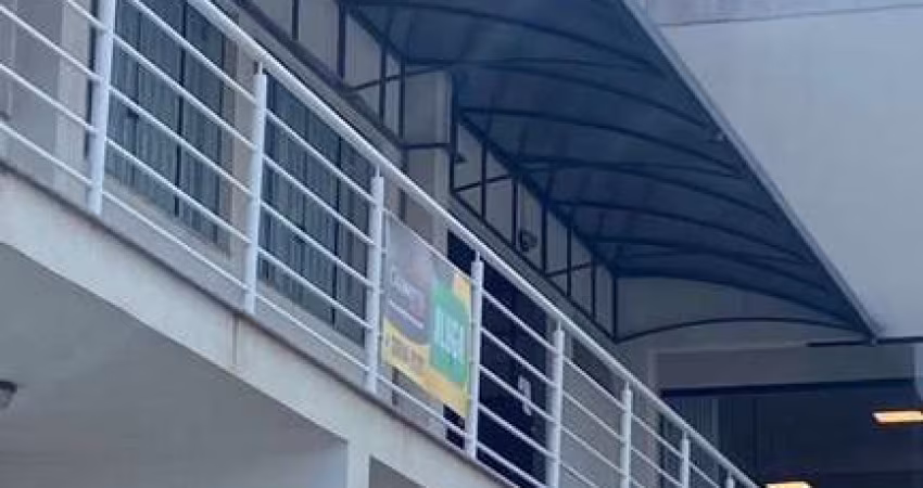 Cjto Comercial/Sala para alugar, 122.00 m2 por R$1600.00  - Centro - Colombo/PR