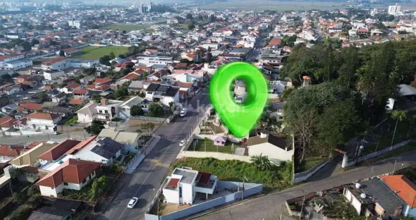 Casa à venda, 5 quartos, 1 suíte, 8 vagas, Oficinas - Tubarão/SC