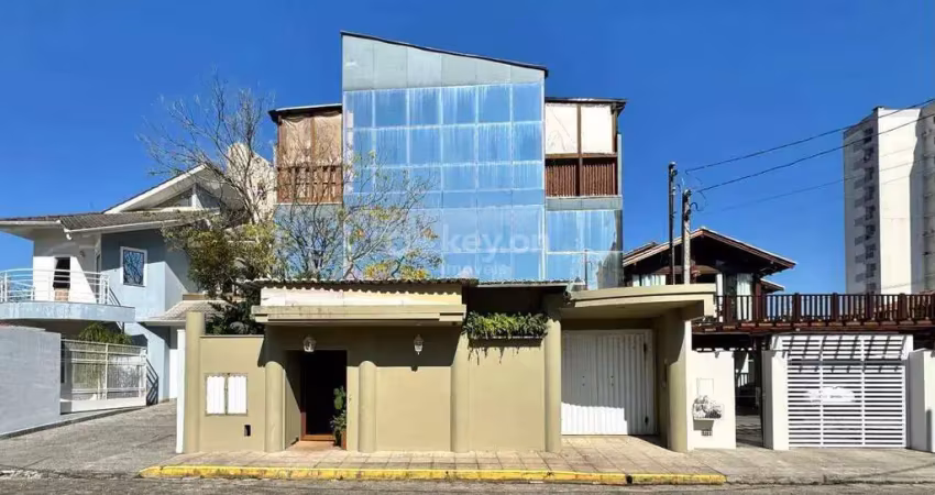 Casa para alugar no Dehon, Tubarão 