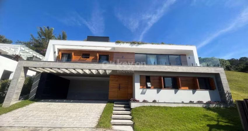 Casa à venda, 4 quartos, 2 suítes, 2 vagas, Morrinhos - Garopaba/SC