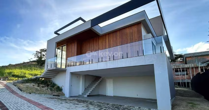 House à venda, 3 quartos, 3 suítes, 2 vagas, Monte Castelo - Tubarão/SC