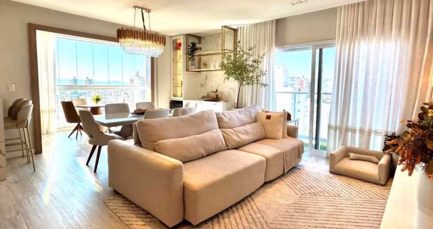 Apartamento Mobiliado de Alto Padrão no Centro de Tubarão – Residencial Memphys