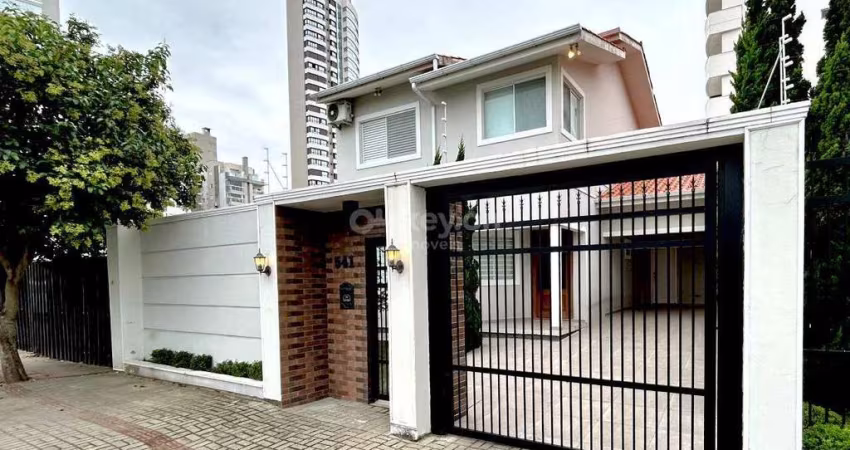 Oportunidade Imperdível na Vila Moema – Casa Ampla e Semimobiliada