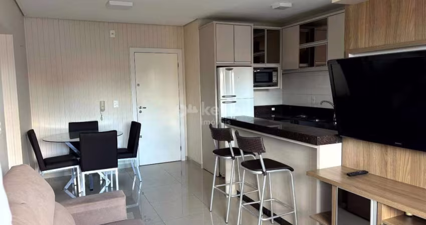 Apartamento Totalmente Mobiliado no Centro de Tubarão – Pronto para Morar!