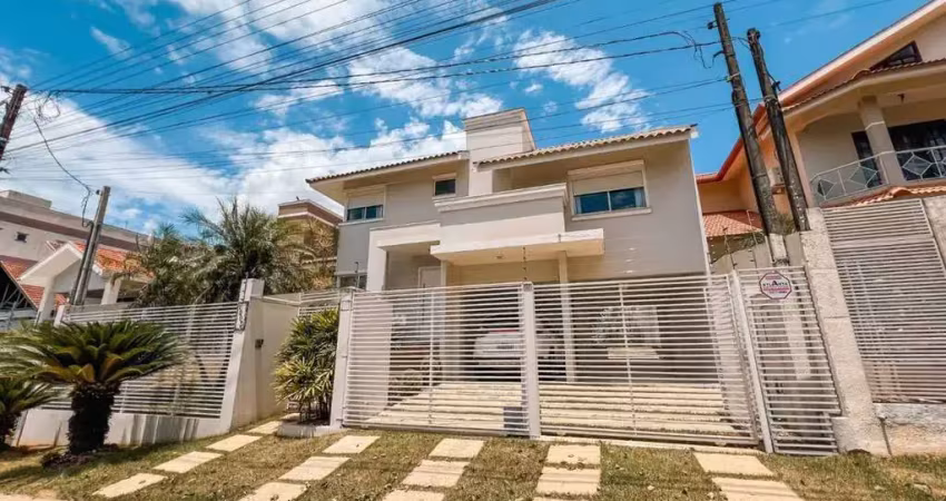 Sobrado com sobra de terreno e piscina à venda, centro, toledo/pr