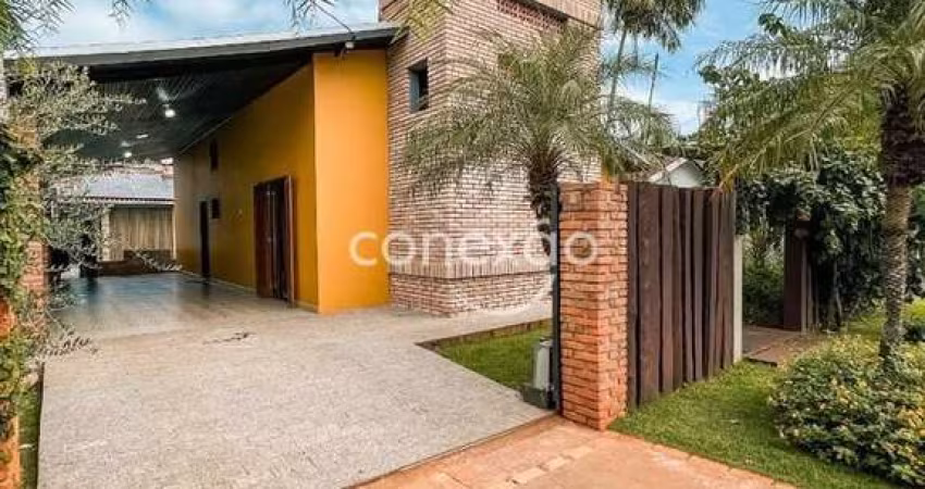 Casa com piscina à venda, com 4 dormitórios, CENTRO, TOLEDO/PR
