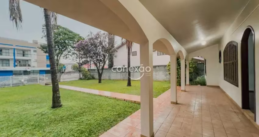 Casa para locação sozinha no terreno com 1.000m² de terreno, com 1 suíte + 3 quartos, centro - toledo/pr