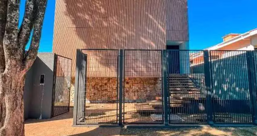 Triplex alto padrão para venda com 1 suíte master + 2 suítes, prox. lago municipal,  jd. la salle - toledo/pr