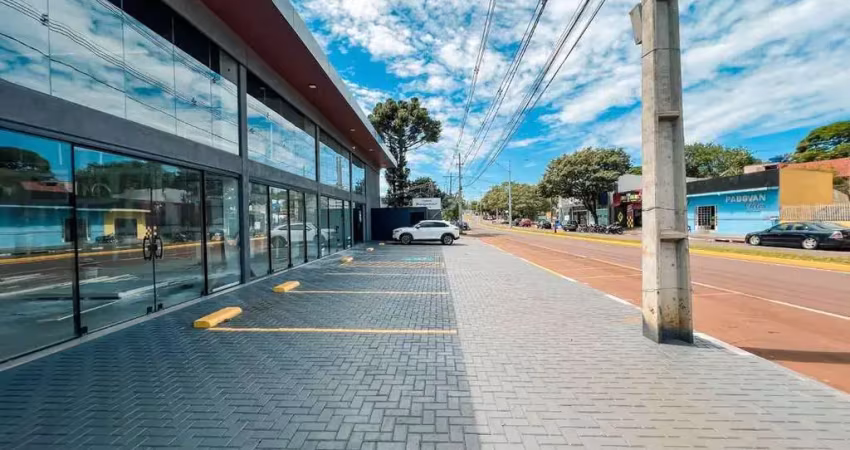 Sala comercial para locação com estacionamento próprio na av. maripá, vila operária - toledo/pr