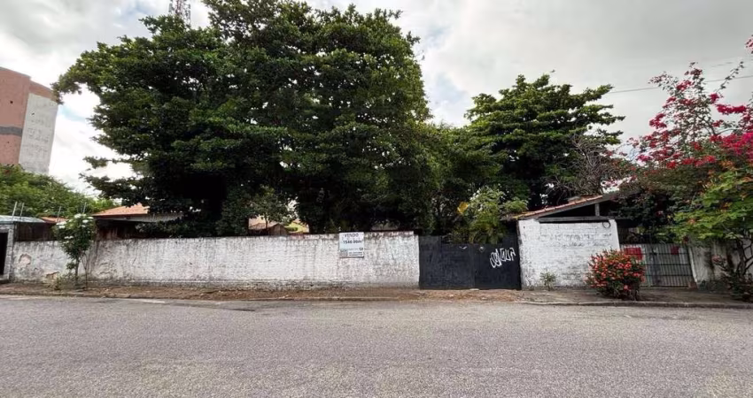 Terreno à venda, 1.540 m² por R$ 4.000.000 - Fátima - Fortaleza/CE