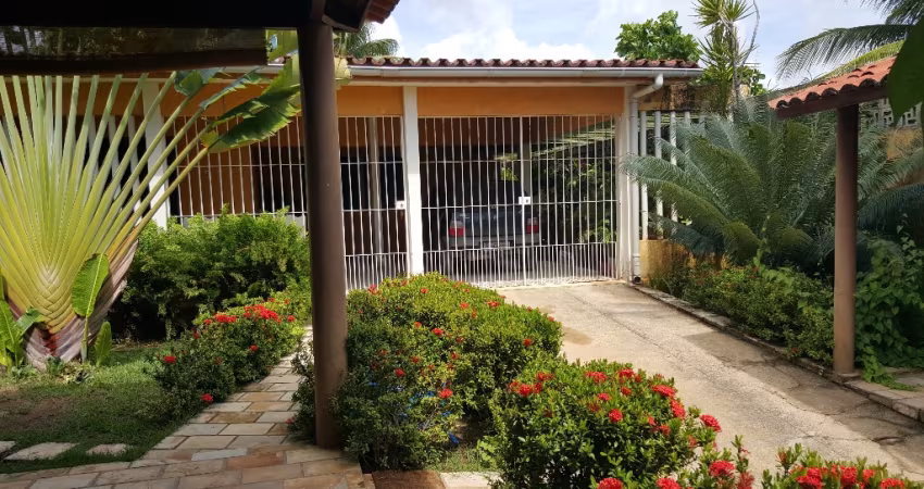 CASA ESPAÇOSA NA PRAIA DE TAMANDARÉ